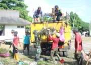Peringatan HUT Ke-14 Korem 045/Gaya, Prajurit Bersama Masyarakat Terlibat Bersihkan Pasar Induk Kota Pangkalpinang