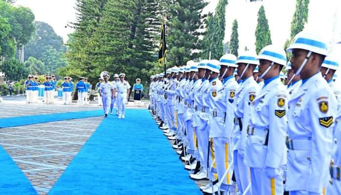Kunjungan Kehormatan Admiral Samuel J Paparo ke Markas Besar TNI Angkatan Laut