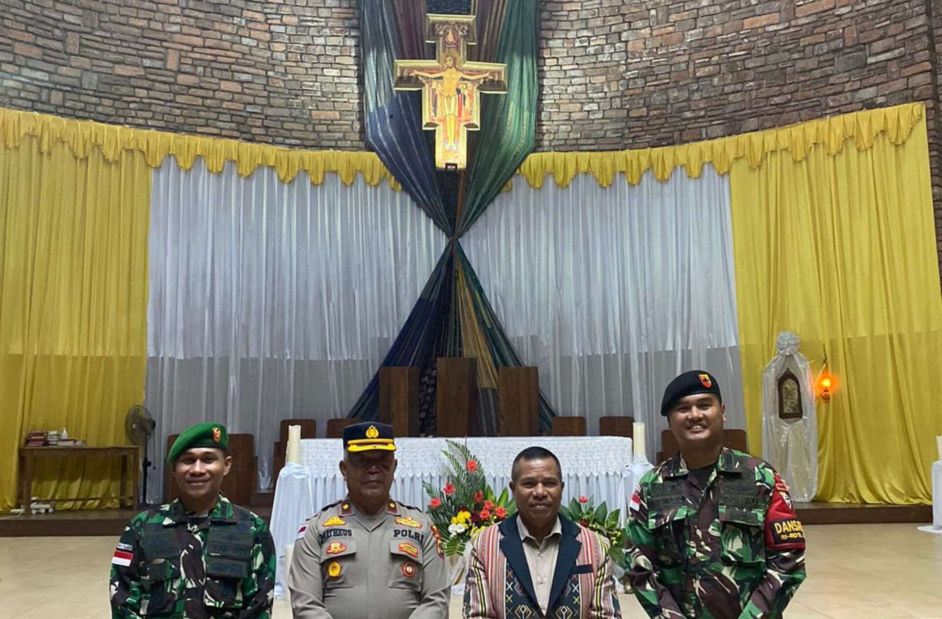 Danrem 161/WS Hadiri Perayaan Misa Syukur Tahbisan Episkopal Uskup Agung Kupang