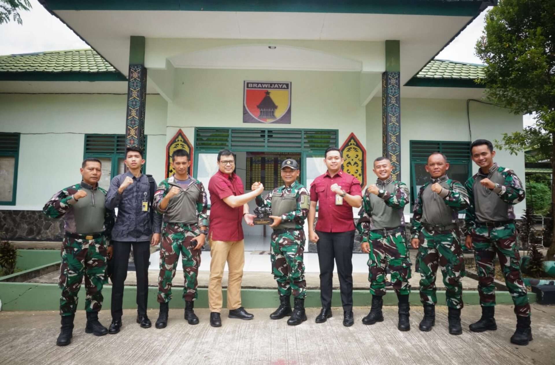 Kunjungan Kepala Kantor Imigrasi PLBN Badau Perkuat Sinergi di Wilayah Perbatasan