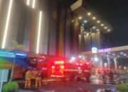 Kebakaran Melanda Revo Town Bekasi: Asap Hitam Mengudara