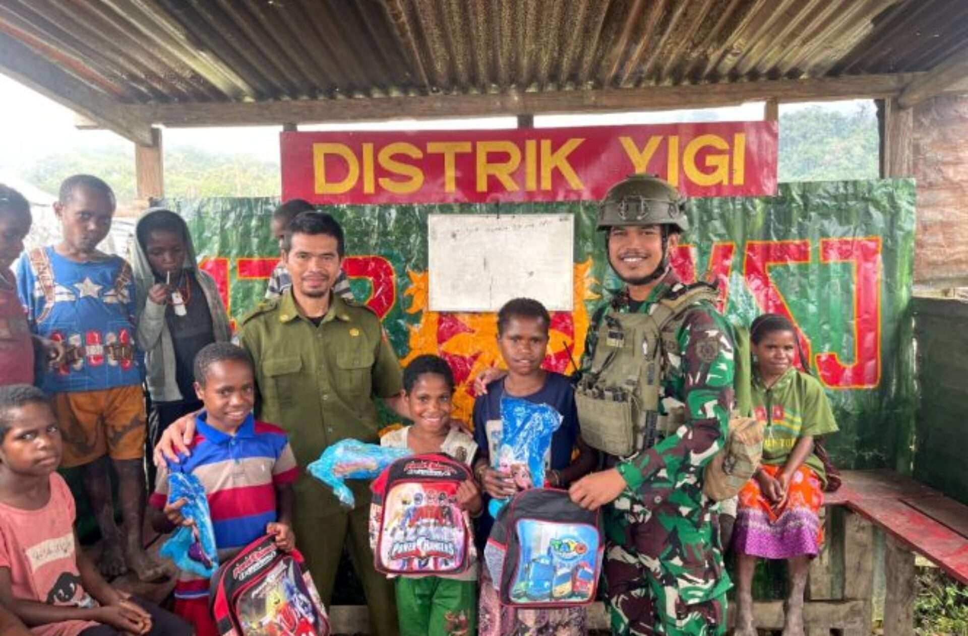 Program Papua Pintar Satgas Yonif 432/WSJ Kostrad untuk Anak-anak Kampung Yigi