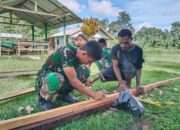 Ksatria Tombak Sakti Bersama Masyarakat Kampung Yetti Bangun Gapura Gereja GKI