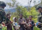 Satgas Yonif 509 Kostrad Berbagi Kepedulian di Intan Jaya Papua