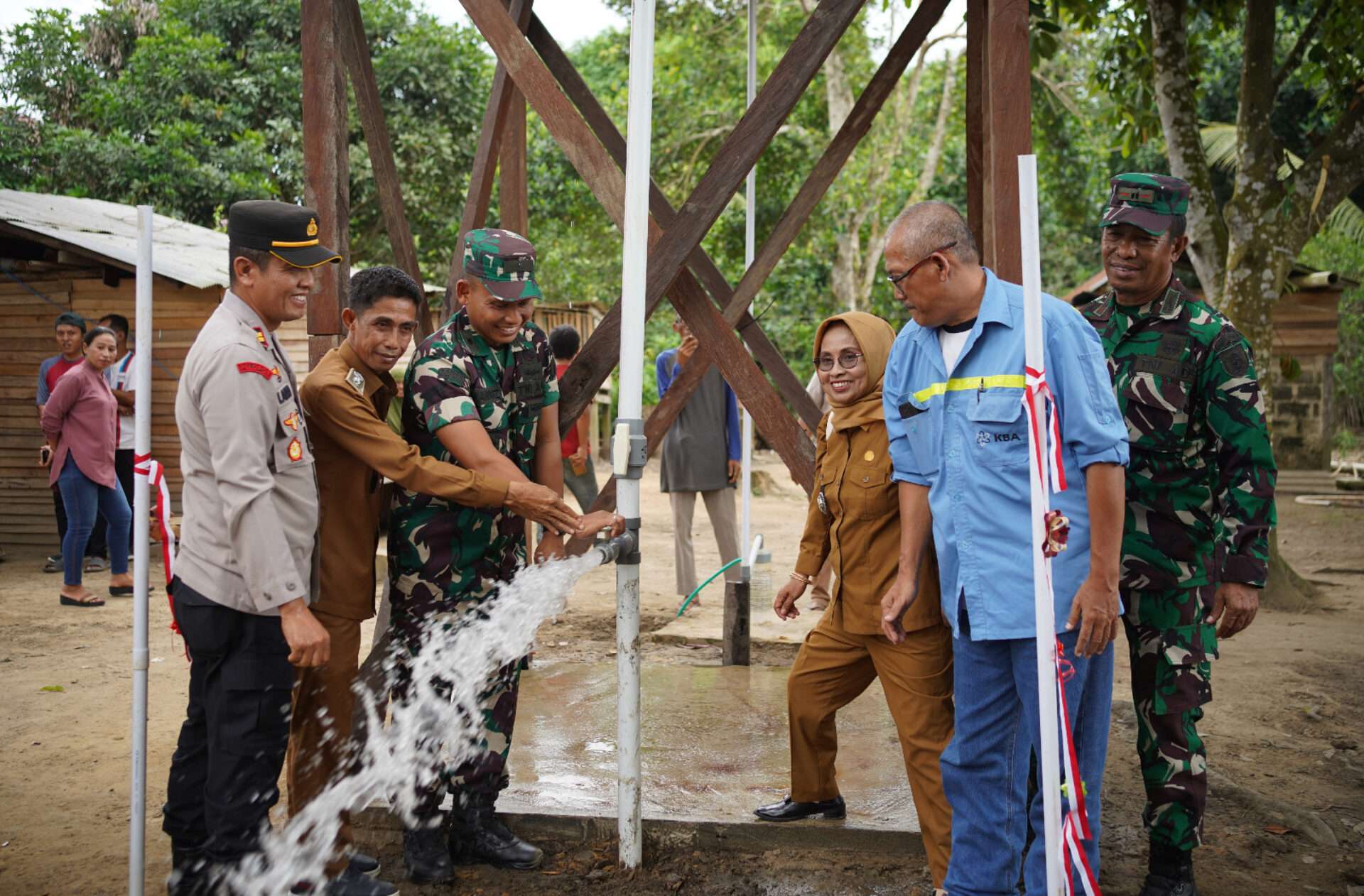 Beri Harapan Baru Warga, Peresmian Sumur Air Bersih Kodim 0906/Kutai Kartanegara