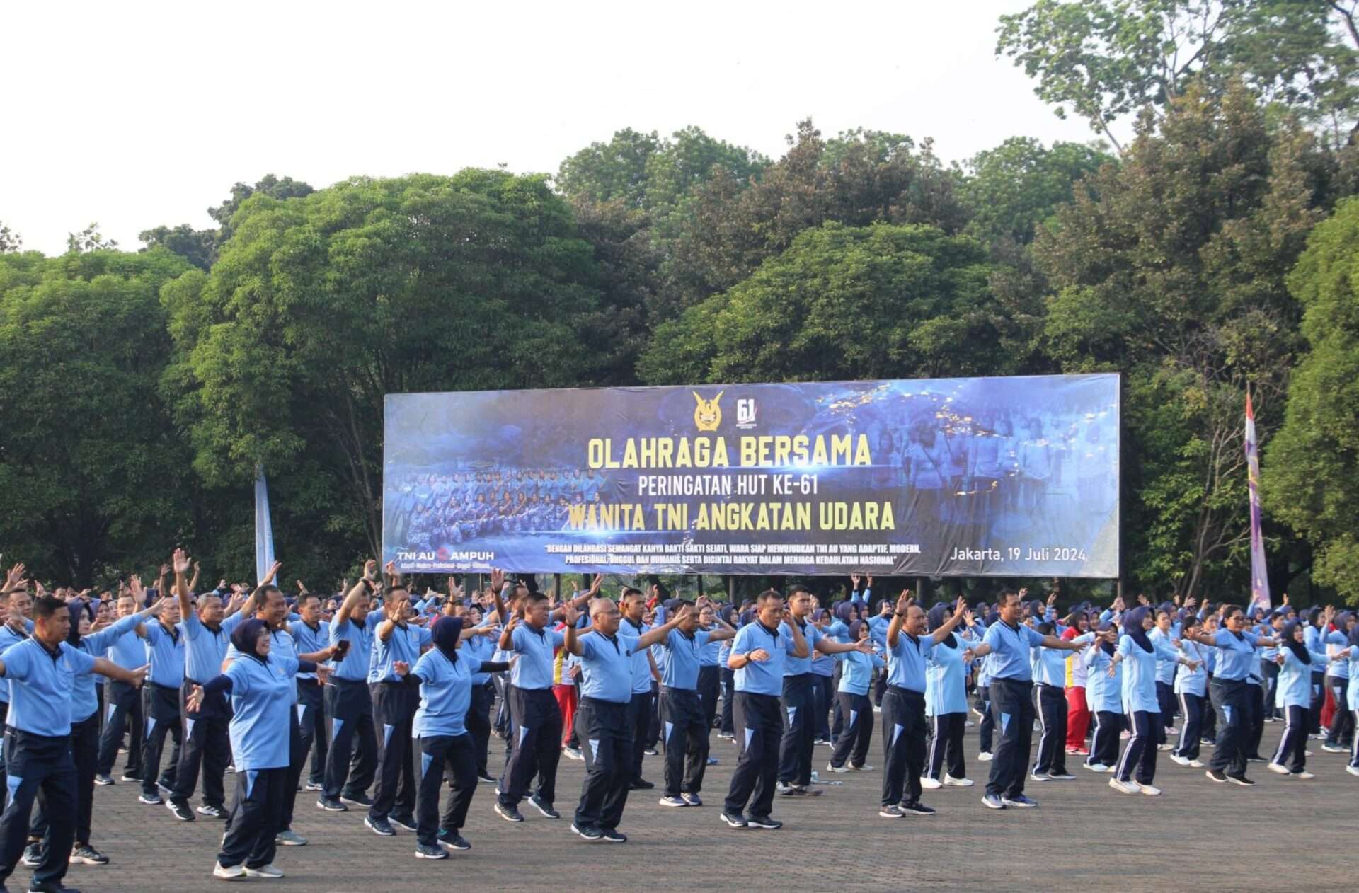 Peringatan HUT ke-61 Wara: Pangkoopsud I Hadiri Olahraga Bersama di Mabesau