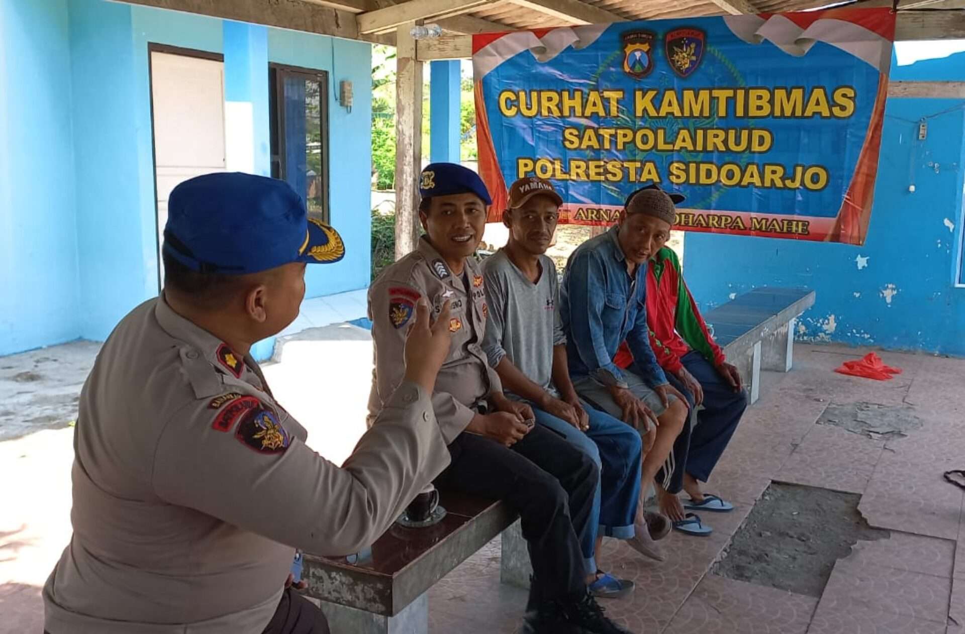 Satpolairud Polresta Sidoarjo Intensifkan Dialog dengan Masyarakat Pesisir untuk Meningkatkan Kamtibmas