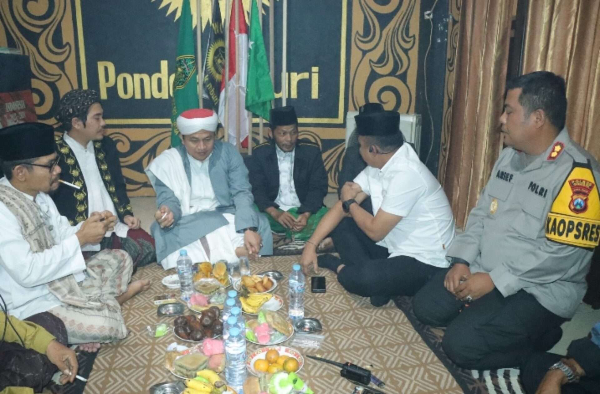 Pelayanan Prima Polres Gresik dalam Pengamanan Haul Mbah Zainal Abidin