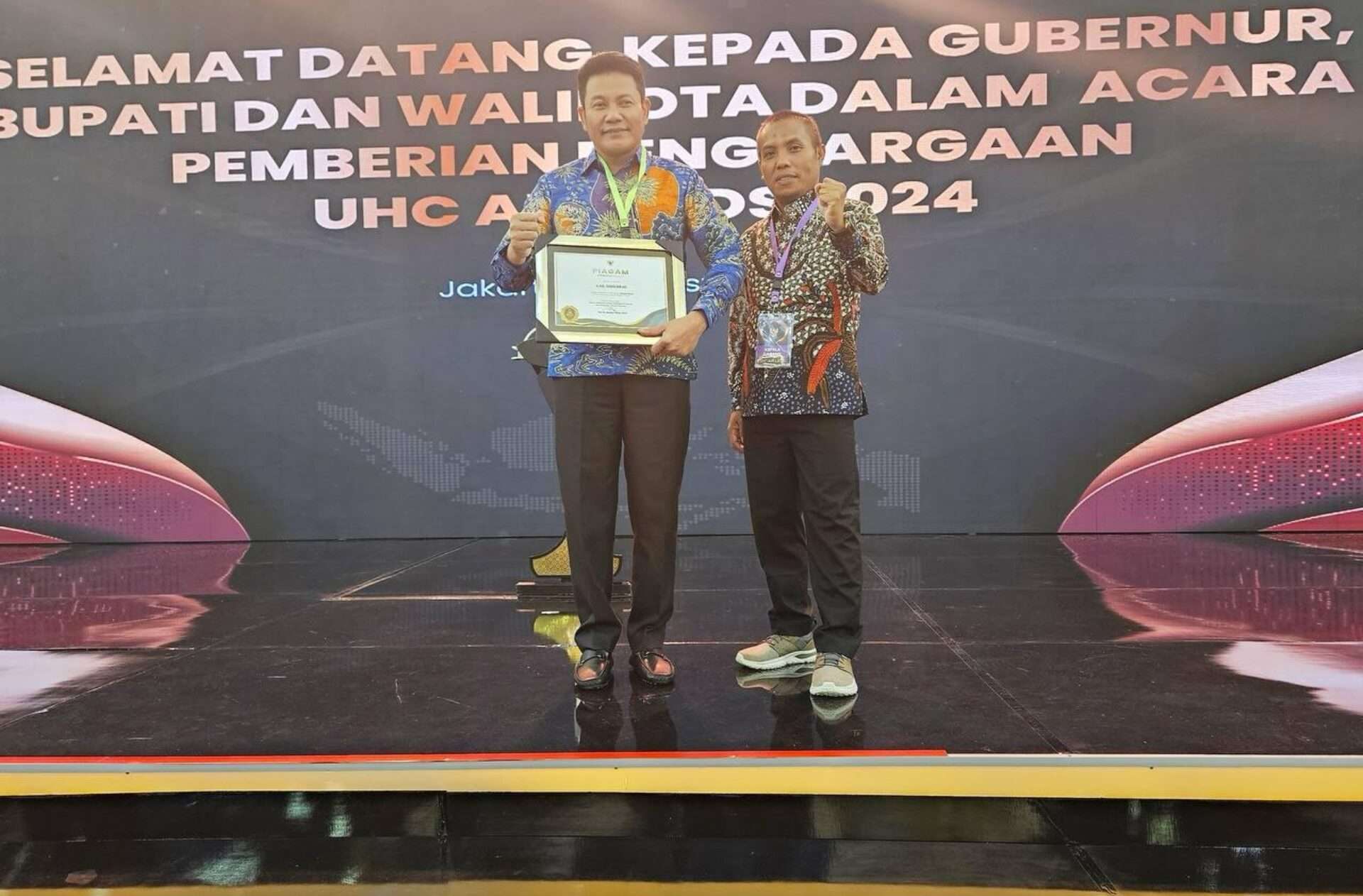 Pemerintah Kabupaten Sidoarjo Raih Penghargaan UHC Award 2024 Kategori Madya