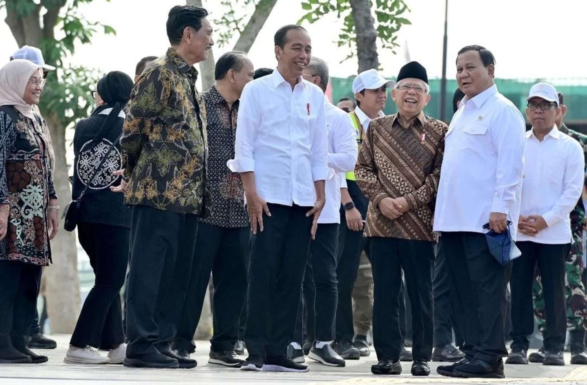 Panglima TNI Dampingi Presiden Jokowi Tinjau Embung MBH dan Sumbu Kebangsaan di IKN