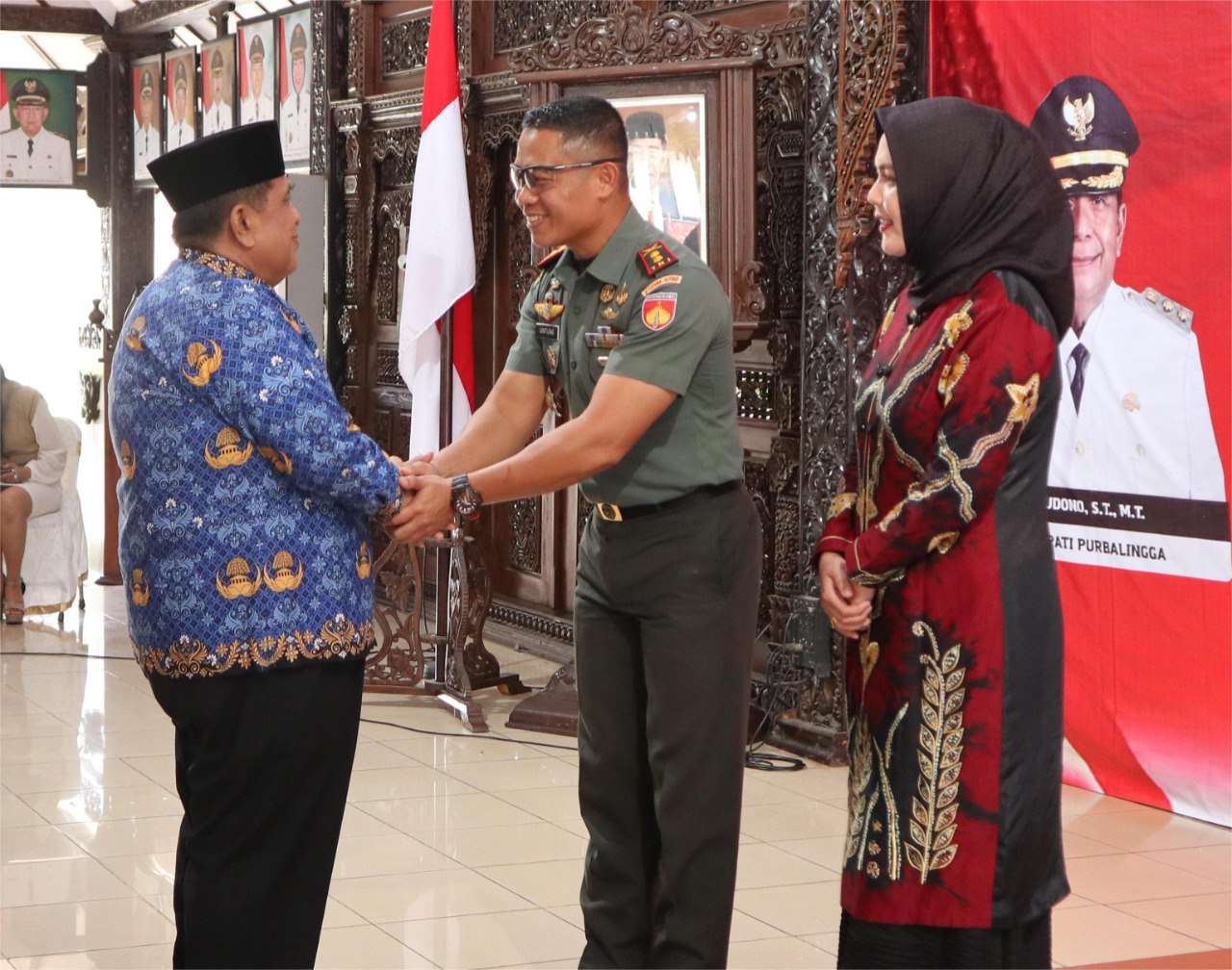 Penyambutan Dandim 0702/Purbalingga: Plt Bupati Sudono Harapkan Sinergi Pemkab dan TNI dalam Pilkada 2024