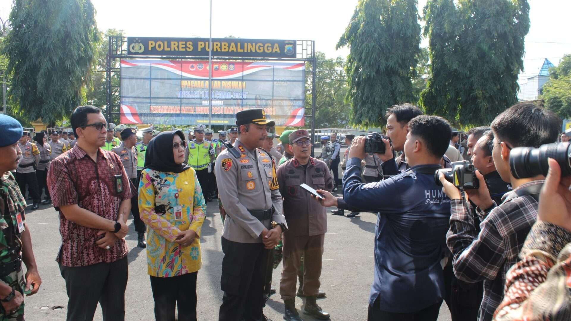 Apel Gelar Pasukan Operasi Lilin Candi 2024 di Purbalingga: Sekda Herni Apresiasi Kesiapan Personel dan Stakeholder Terkait