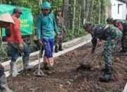 Danramil 12/Gesi Sragen Turut Serta Pembangunan Infrastruktur Desa, Wujud Nyata Kepedulian TNI