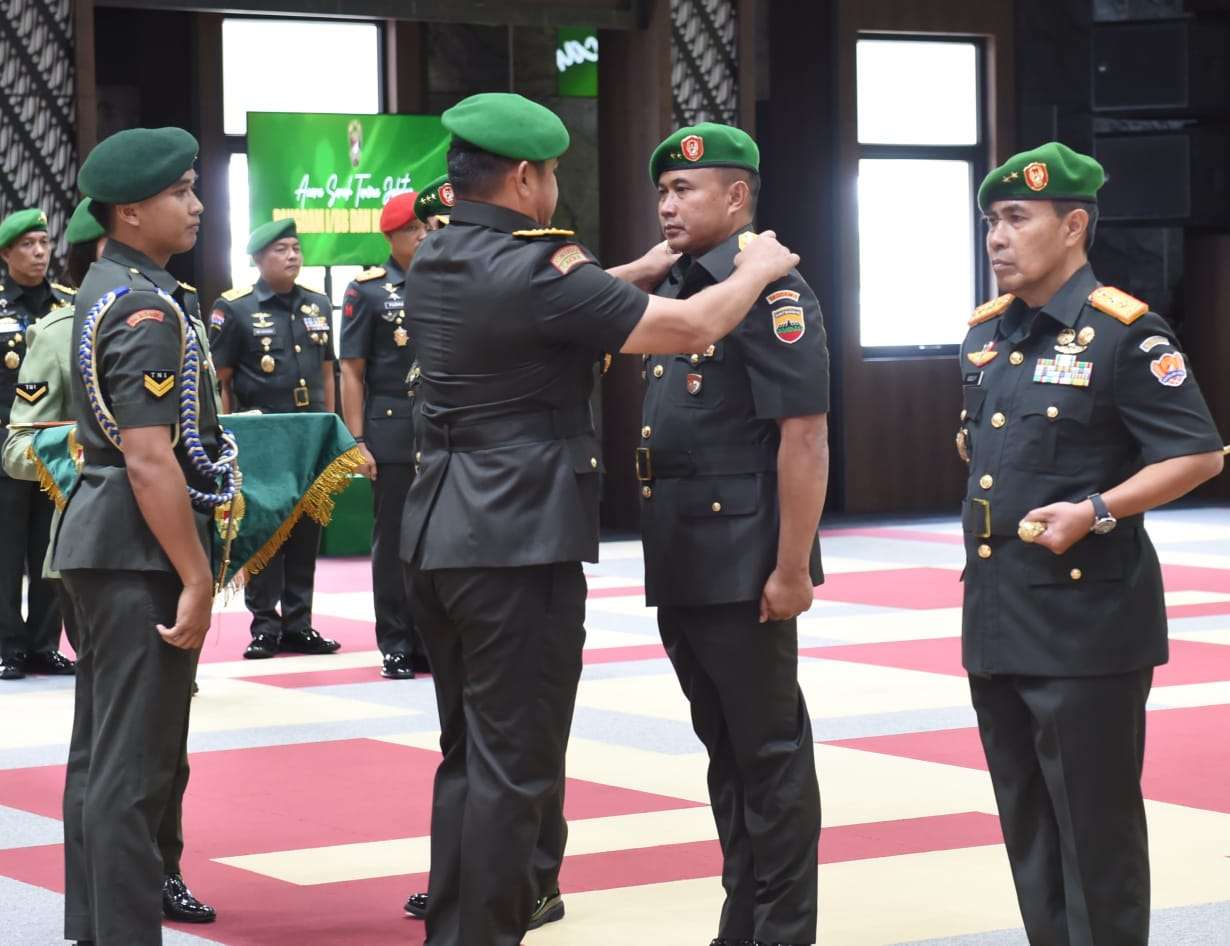 Kasad Jenderal TNI Maruli Simanjuntak Pimpin Sertijab Pangdam I/Bukit Barisan dan Danseskoad