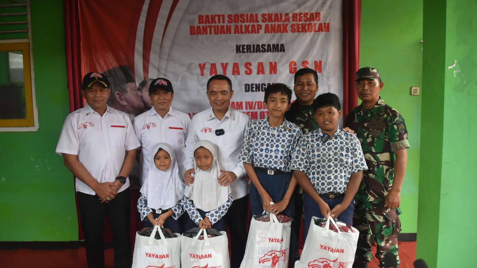 YGSN dan Kodam IV/Diponegoro Gelar Bakti Sosial Skala Besar di Banyumas: Membangun dengan Hati