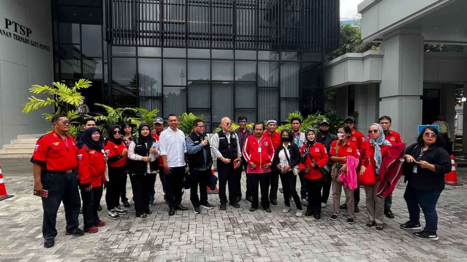 LKBH Trisakti dan PWDPI Jakarta Dukung Uji Materiil Aturan Pensiun Satpam ke MA